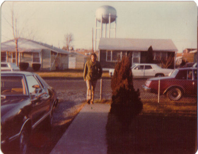 Dad returning from National Guard drill
around 1975?
Keywords: Dad