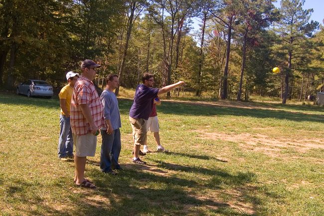 Bocce players
at Gore,VA
campout
Keywords: gore2007