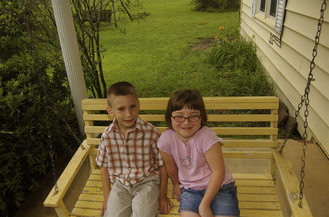 James and Holly on the swing
at Maw-Maw Hassell's 
Logansport, LA
Keywords: James Holly