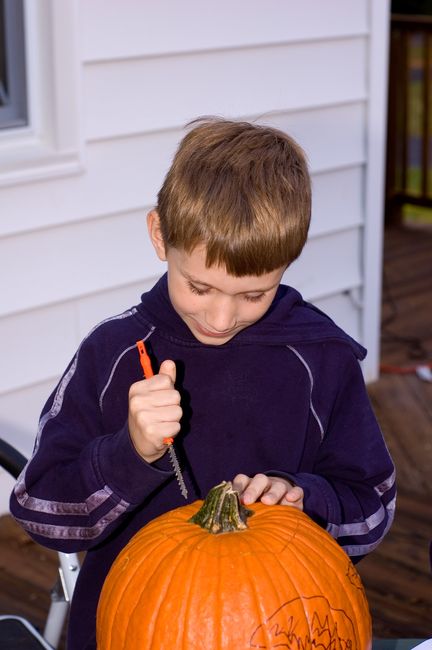 James and the pumpkin
Keywords: halloween