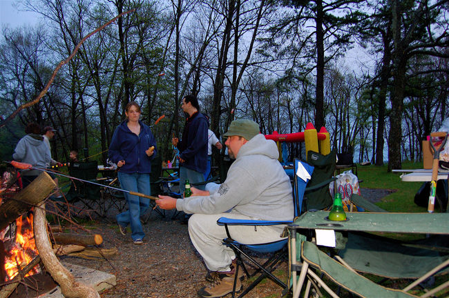 Keith and the "super-duty weenie fork"
Dundo campground, Shenandoah National Park
Keywords: dundo2007